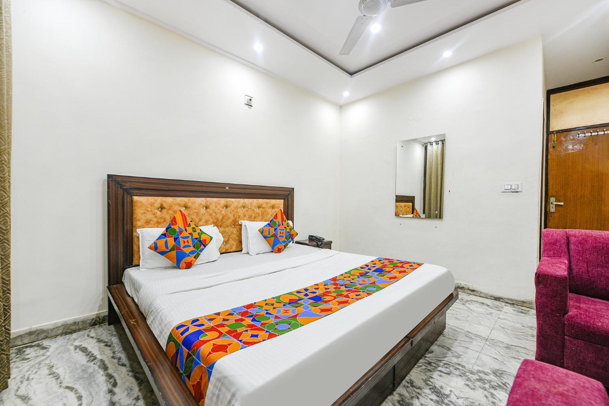 Fabhotel Royal Inn Chandīgarh Esterno foto